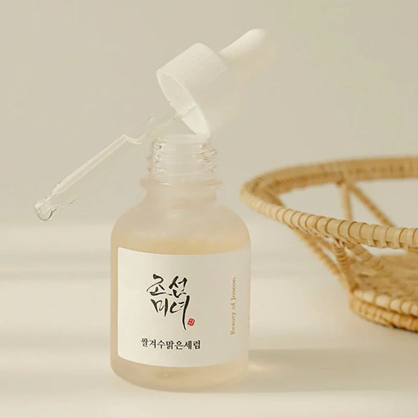 Glow Deep Serum: Rice + Alpha Arbutin - serums pigmentācijas mazināšanai un ādas mirdzumam