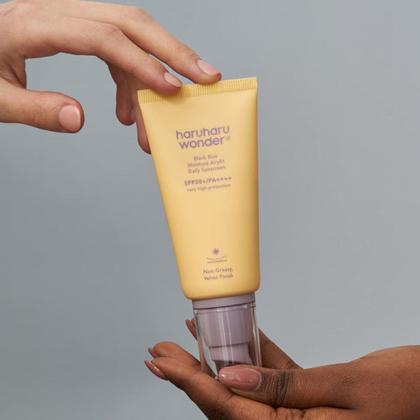 Mitrinošs saules aizsargkrēms ar SPF50+ | Haruharu Wonder Black Rice Moisture Airyfit Sunscreen