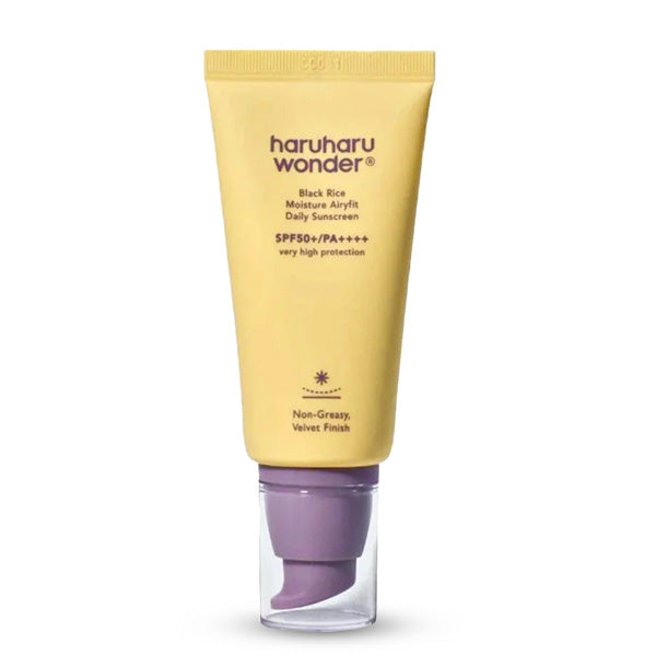 HARUHARU WONDER Black Rice Moisture Airyfit Sunscreen SPF50+ – Korejas kosmētika, vieglais saules aizsargkrēms ar SPF50+, kas aizsargā ādu no saules un mitrina ar melno rīsu ekstraktu.