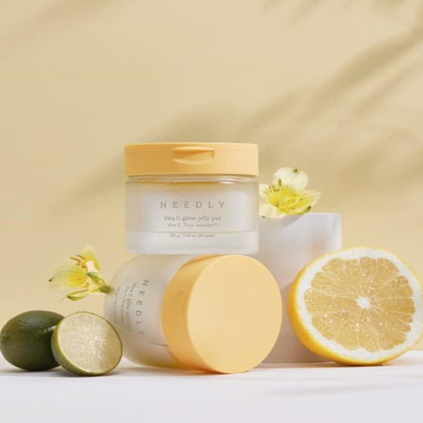 Mirdzoša āda pēc NEEDLY Vita C Glow Jelly Pad lietošanas