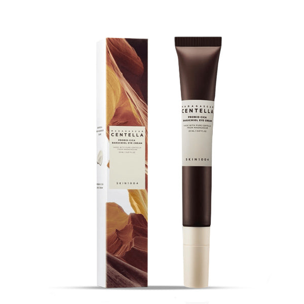 SKIN1004 Madagascar Centella Probio-Cica Bakuchiol Eye Cream – Korejas kosmētika, acu krēms ar Centella Asiatica, probiotiku kompleksu un bakučiolu, kas palīdz samazināt tumšos lokus un novecošanās pazīmes ap acīm.