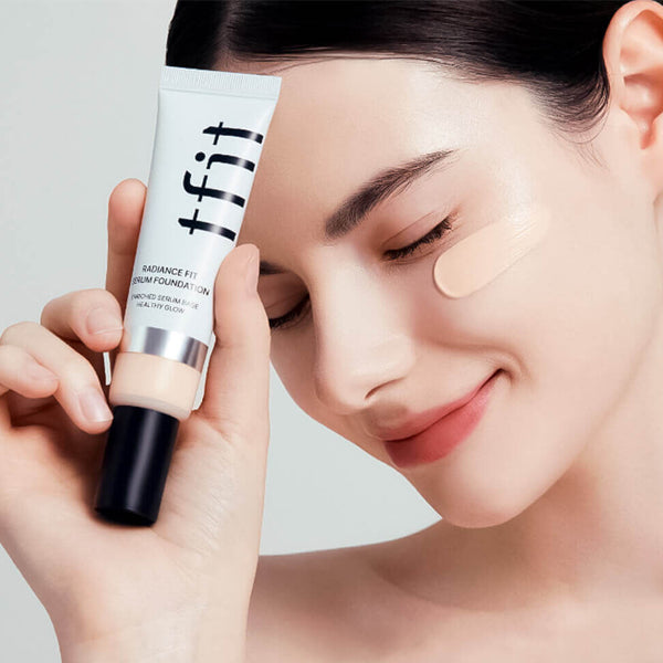 Korejas kosmētika TFIT mirdzumu piešķirošs tonālais krēms-serums 30g
