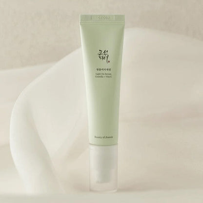 Mitrinošs C vitamīna serums | Beauty of Joseon Light On Serum Centella + Vita C