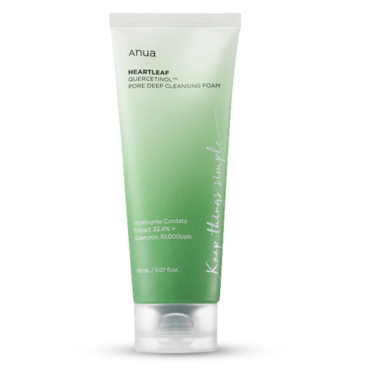 ANUA Heartleaf Quercetinol Pore Deep Cleansing Foam – Korejas kosmētika, attīroša putas ar sirds lapas ekstraktu un kvercetīnu, kas dziļi attīra poras un nomierina ādu.