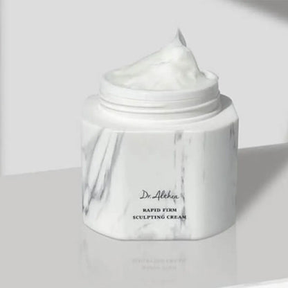 Vieglā un mitrinošā Dr. Althea Rapid Firm Sculpting Cream tekstūra
