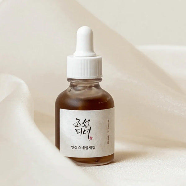 Beauty of Joseon Revive Serum kā daļa no ikdienas korejiešu ādas kopšanas rutīnas