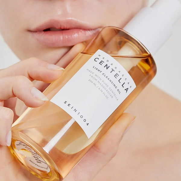 SKIN_1004_Madagascar_Centella_Light_Cleansing_Oil_koore.lv_attirosa_ella_dubulta_tirisana_sejai_korejas_kosmetika