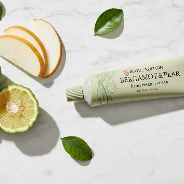 Atjaunojošs roku krēms ar bergamotes un bumbieru aromātu | Mary & May Bergamot & Pear Hand Cream - KOORE