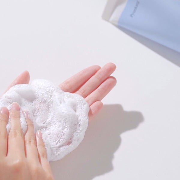 Attīrošas krēmveida putas ar zemu pH līmeni | Pyunkang Yul Low pH Pore Deep Cleansing Foam - KOORE