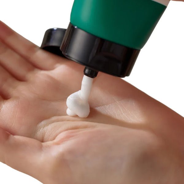 Attīrošas krēmveida putas problemātiskai ādai | Some By Mi AHA,BHA,PHA 30 Days Miracle Acne Clear Foam - KOORE