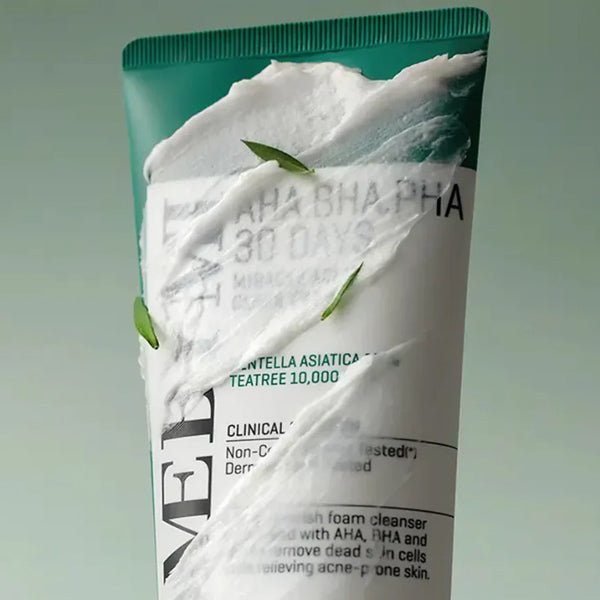 Attīrošas krēmveida putas problemātiskai ādai | Some By Mi AHA,BHA,PHA 30 Days Miracle Acne Clear Foam - KOORE