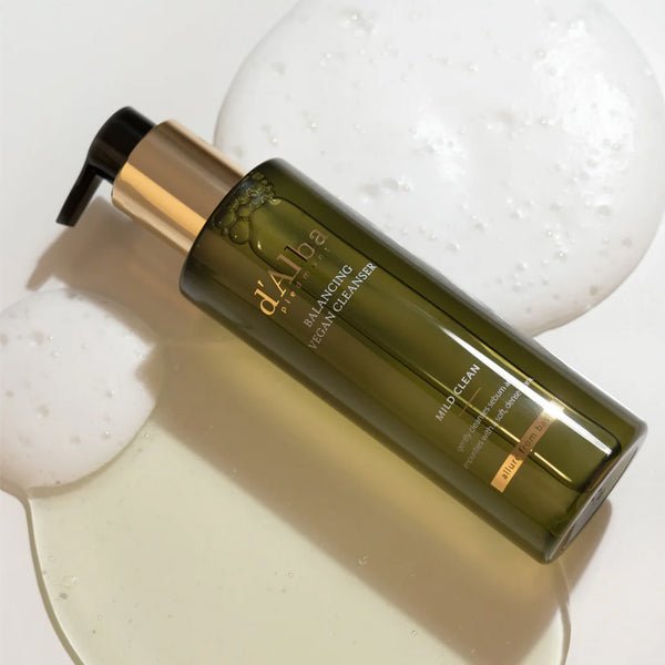 Attīrošs gēls ar baltās trifeles ekstraktu | d'Alba Mild Skin Balancing Vegan Cleanser - KOORE