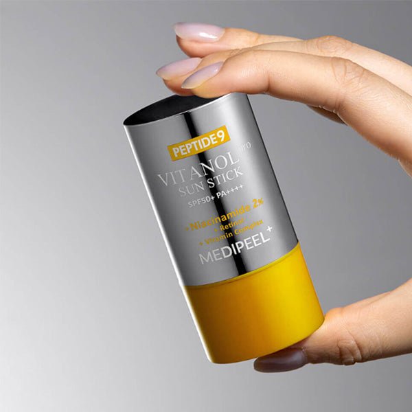 Izgaismojošs saules aizsargzīmulis ar peptīdiem SPF50+ | Medi-Peel Peptide 9 Vitanol Pro Sun Stick SPF50+ - KOORE