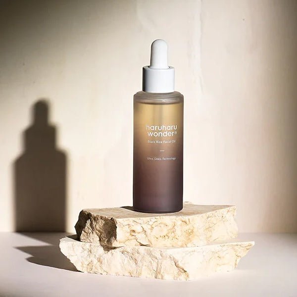 Mitrinoša un barojoša sejas eļļa | Haruharu wonder Black Rice Facial Oil - KOORE