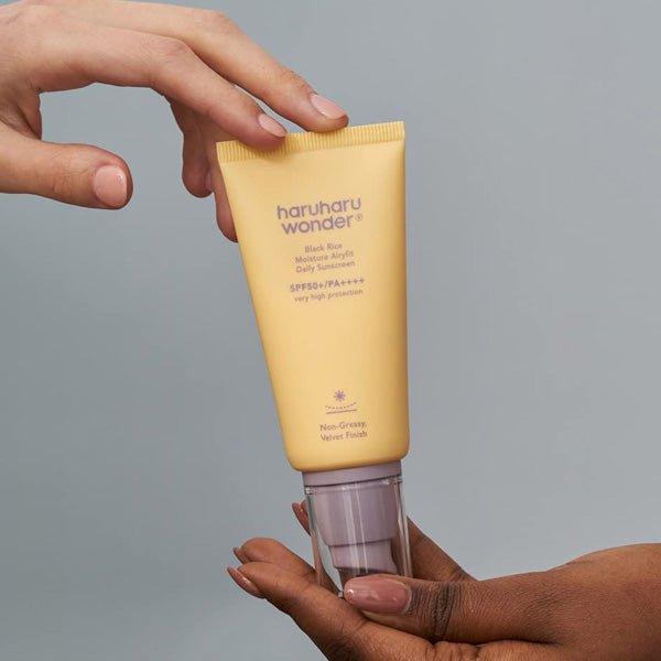 Mitrinošs saules aizsargkrēms ar SPF50+ | Haruharu Wonder Black Rice Moisture Airyfit Sunscreen - KOORE