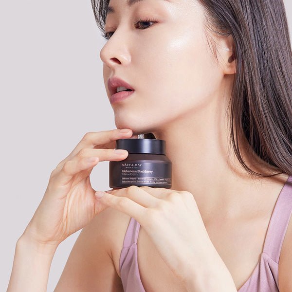 Pretnovecošanās krēms ar Idebenonu un upeņu ekstraktu | Mary&May Idebenone Blackberry Intense Cream - KOORE