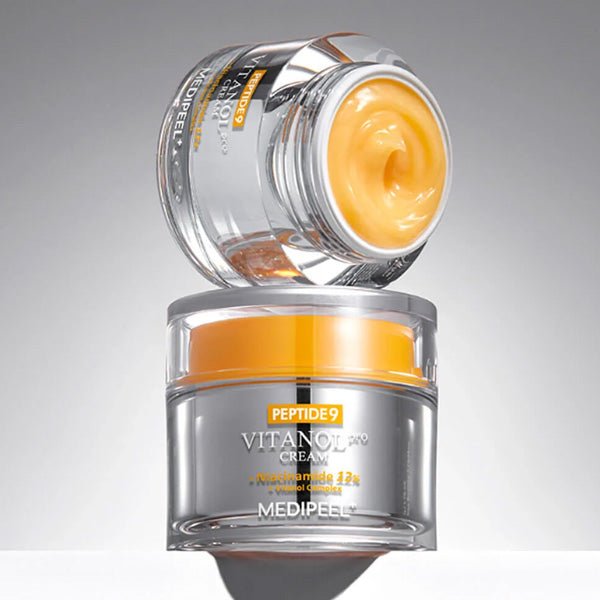 Pretnovecošanās krēms liftingam un ādas toņa izgaismošanai | MEDI - PEEL Peptide 9 Vitanol PRO Cream - KOORE