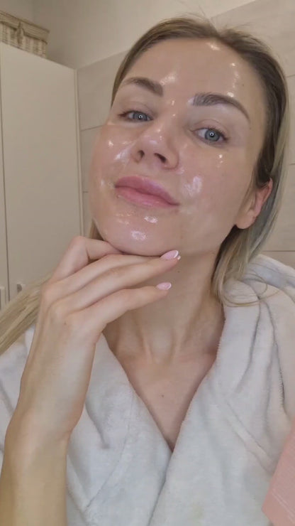 Intensīvi mitrinoša nakts maska ar kolagēnu | Medicube Collagen night wrapping mask