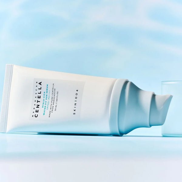 Saules aizsargkrēms ar SPF50+ | skin1004 Madagascar Centella Hyalu - Cica Water - Fit Sun Serum - KOORE
