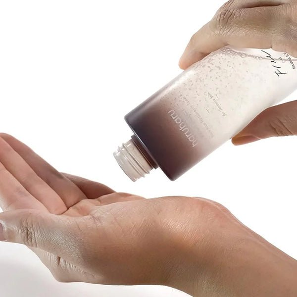 Toneris ar melno rīsu ekstraktu un hialuronskābi | Haruharu Wonder Black Rice Hyaluronic Toner Fragrance Free - KOORE